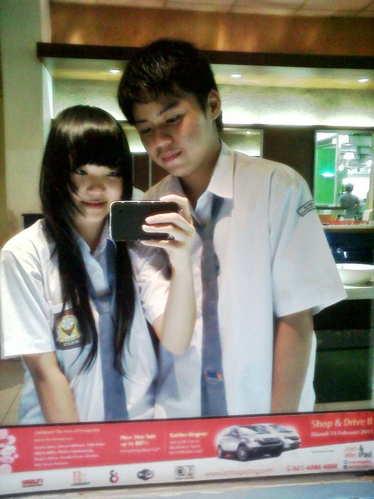  First met at senior high school