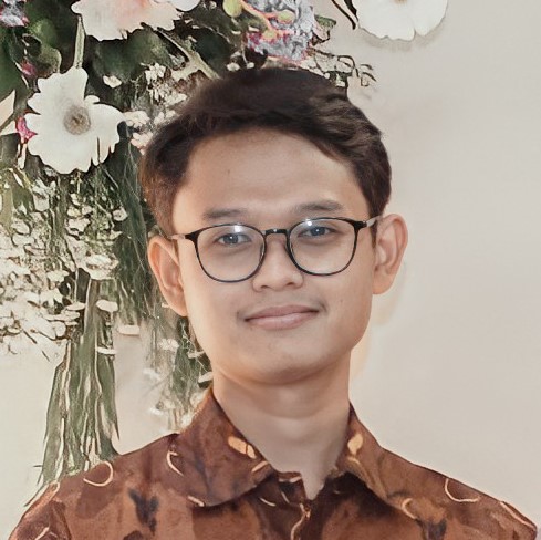 halaman 4 - crop wajah laki-laki