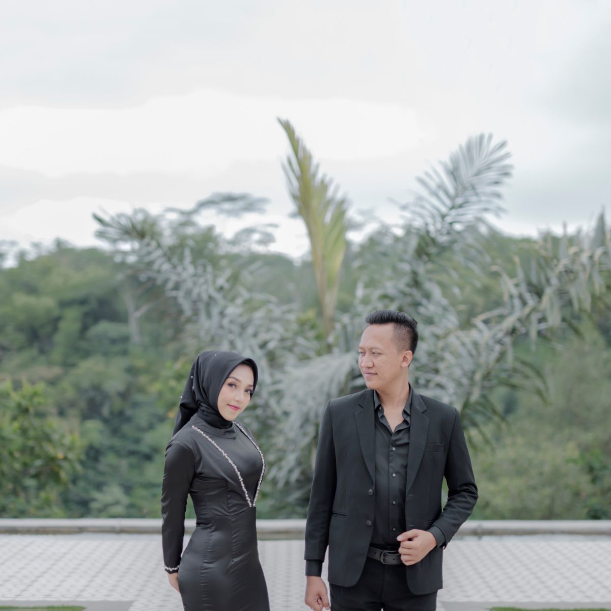 Sisca-mirza-square4